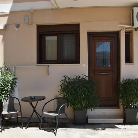 Andria'S Little House Apartment Lefkada City Exterior photo